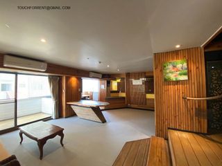 For sale 3 bedrooms condo in Phra Khanong, Bangkok