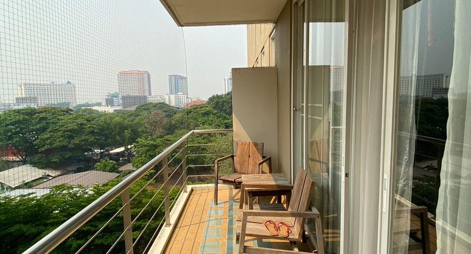 For rent 2 bedrooms condo in Mueang Chiang Mai, Chiang Mai