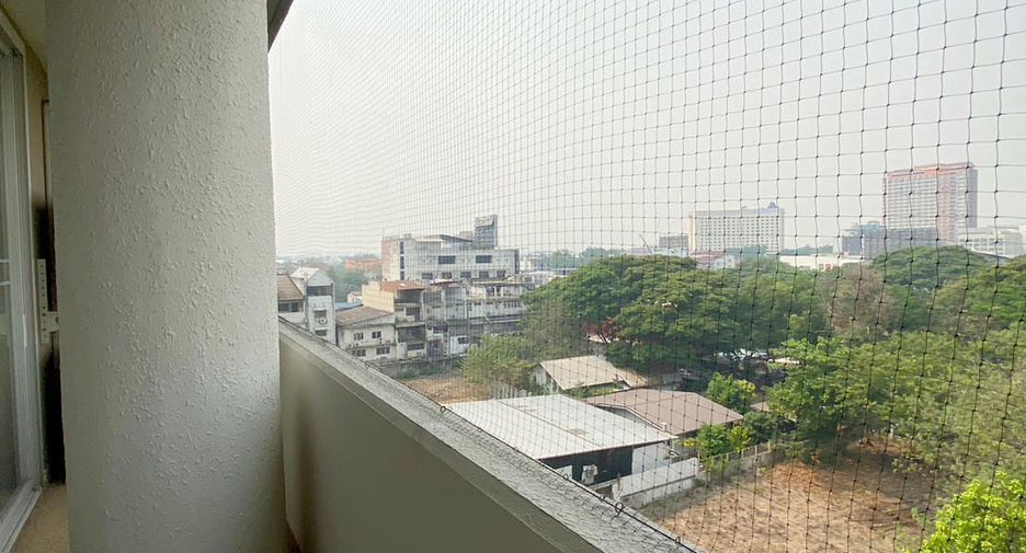 For rent 2 bedrooms condo in Mueang Chiang Mai, Chiang Mai