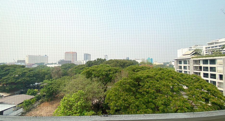 For rent 2 bedrooms condo in Mueang Chiang Mai, Chiang Mai