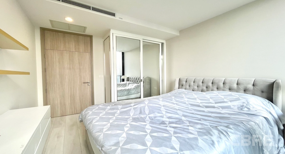 For sale 4 ベッドルーム condo in Pathum Wan, Bangkok