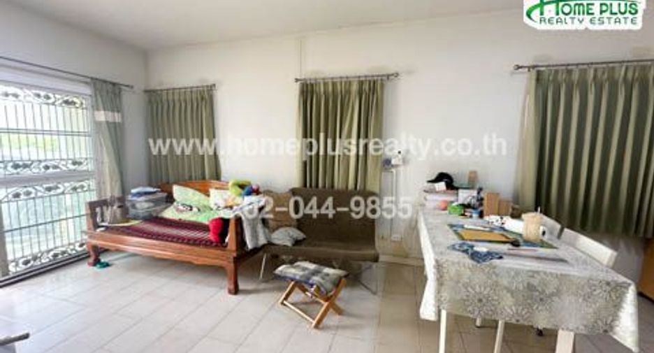 Casa en venta de 3 habitaciones en Thanyaburi, Pathum Thani