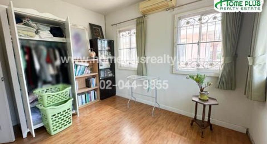 Casa en venta de 3 habitaciones en Thanyaburi, Pathum Thani
