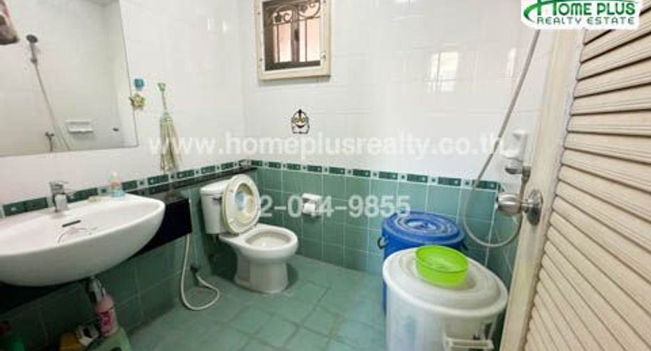 Casa en venta de 3 habitaciones en Thanyaburi, Pathum Thani
