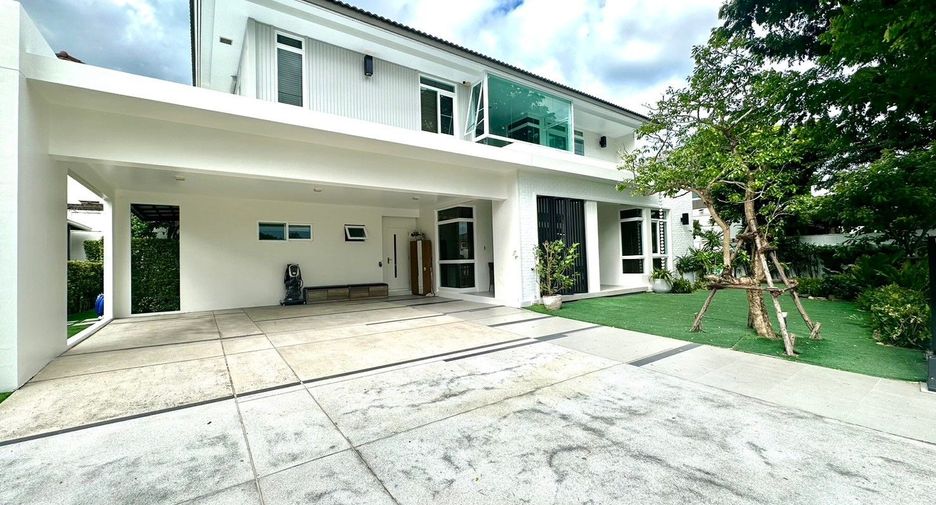 For rent 4 bedrooms house in Bang Phli, Samut Prakan