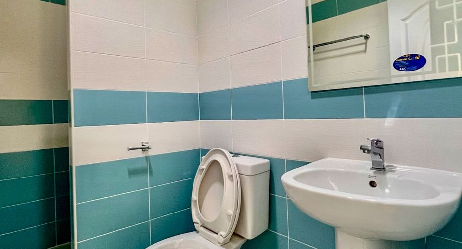 For sale 3 bedrooms retail Space in Bang Phli, Samut Prakan