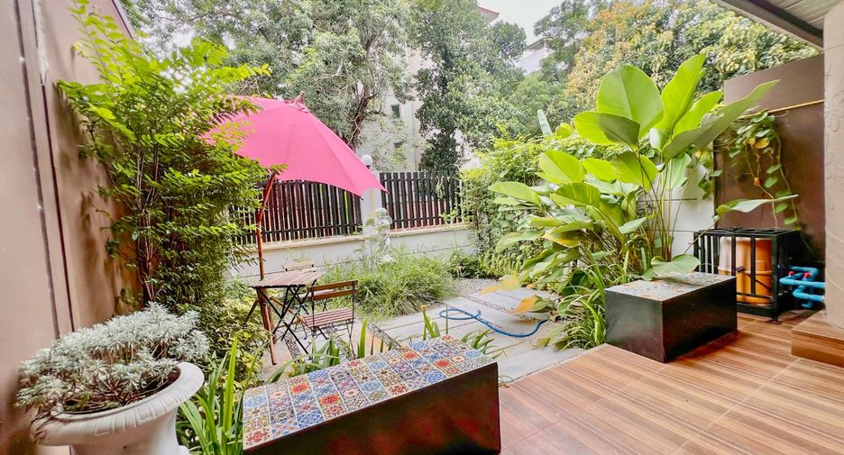 For sale 3 bedrooms retail Space in Bang Phli, Samut Prakan