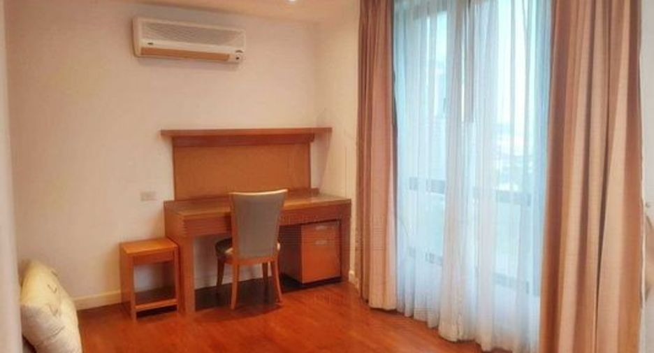 Condo en alquiler de 5 habitaciones en Pathum Wan, Bangkok