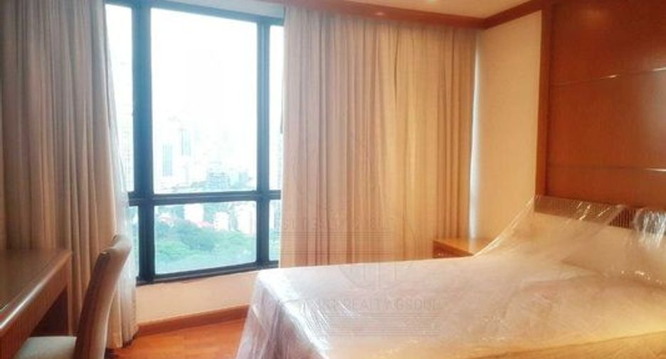 Condo en alquiler de 5 habitaciones en Pathum Wan, Bangkok