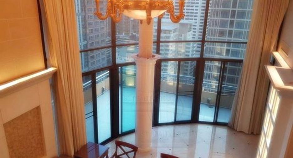 Condo en alquiler de 5 habitaciones en Pathum Wan, Bangkok