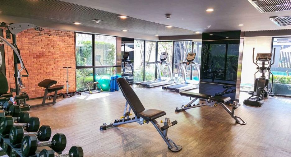 For sale 2 bedrooms condo in Pathum Wan, Bangkok