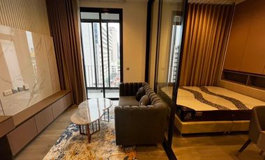 For rent and for sale 1 bed condo in Ratchathewi, Bangkok
