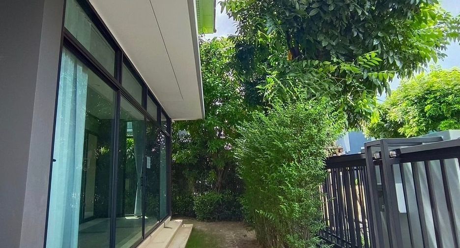 Casa en venta de 5 habitaciones en Bang Kapi, Bangkok