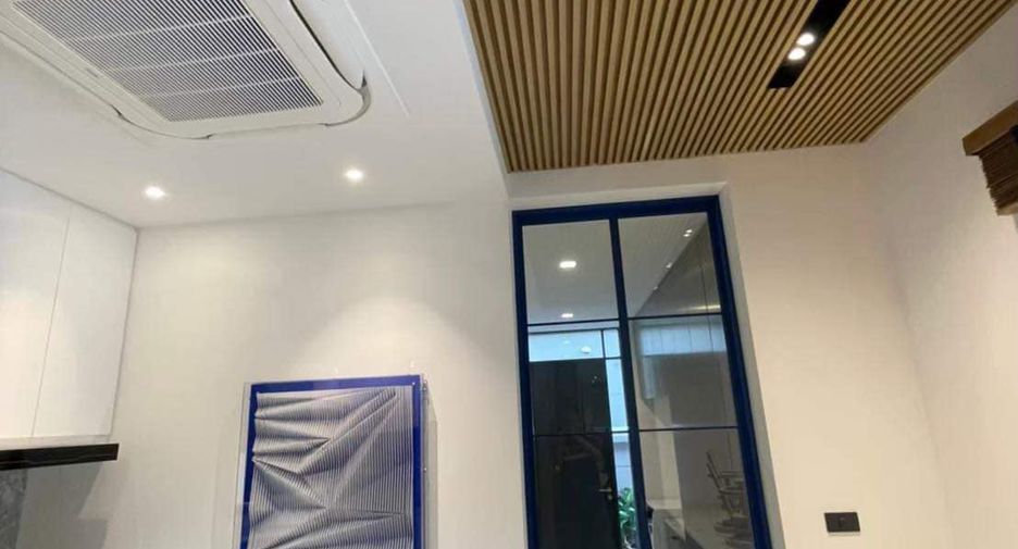 For sale 4 bedrooms house in Pak Kret, Nonthaburi