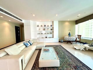 For sale 4 ベッドルーム condo in Pathum Wan, Bangkok