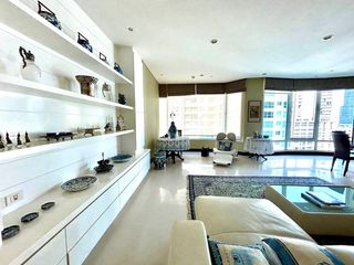For sale 4 ベッドルーム condo in Pathum Wan, Bangkok