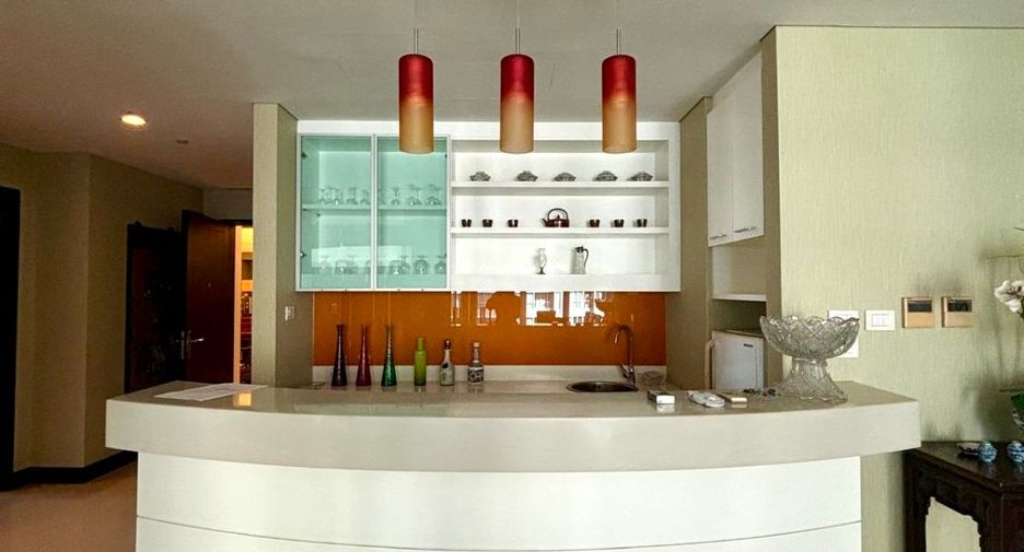 For sale 4 bedrooms condo in Pathum Wan, Bangkok