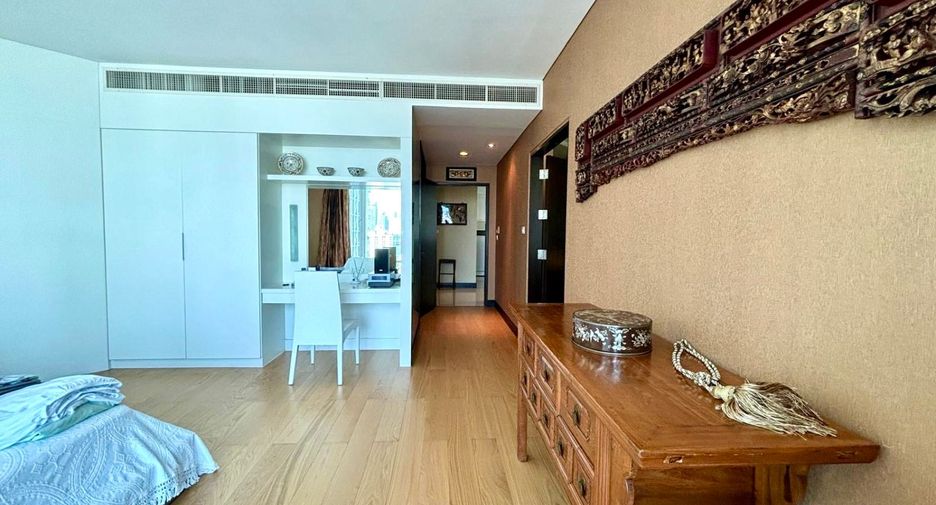 For sale 4 bedrooms condo in Pathum Wan, Bangkok