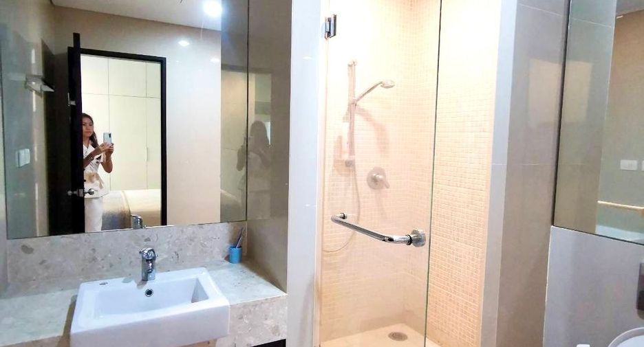 For sale 4 bedrooms condo in Pathum Wan, Bangkok