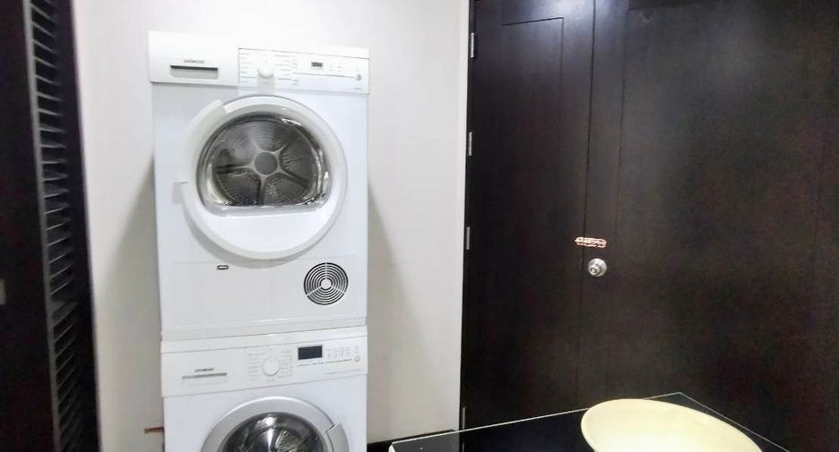 For sale 4 bedrooms condo in Pathum Wan, Bangkok