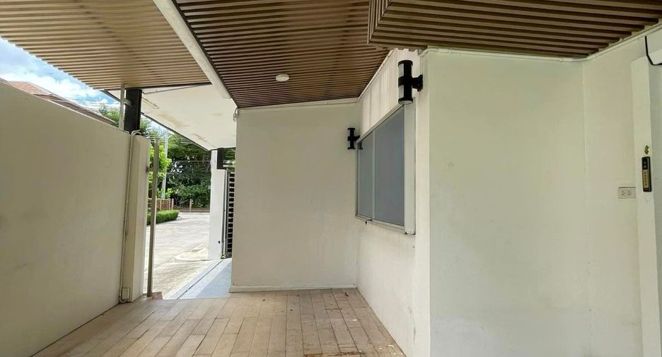 À vendre 3 chambres maison à Mueang Samut Prakan, Samut Prakan