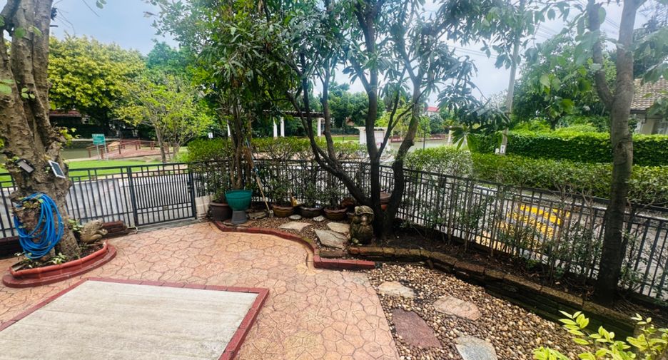 For sale 3 bed house in Pak Kret, Nonthaburi