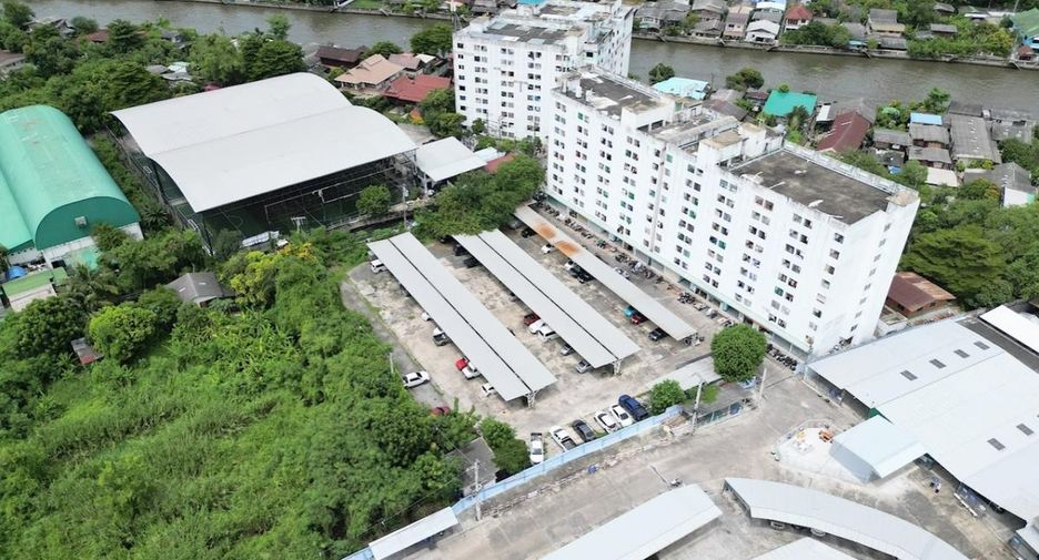 Terreno en venta en Bangkok Noi, Bangkok