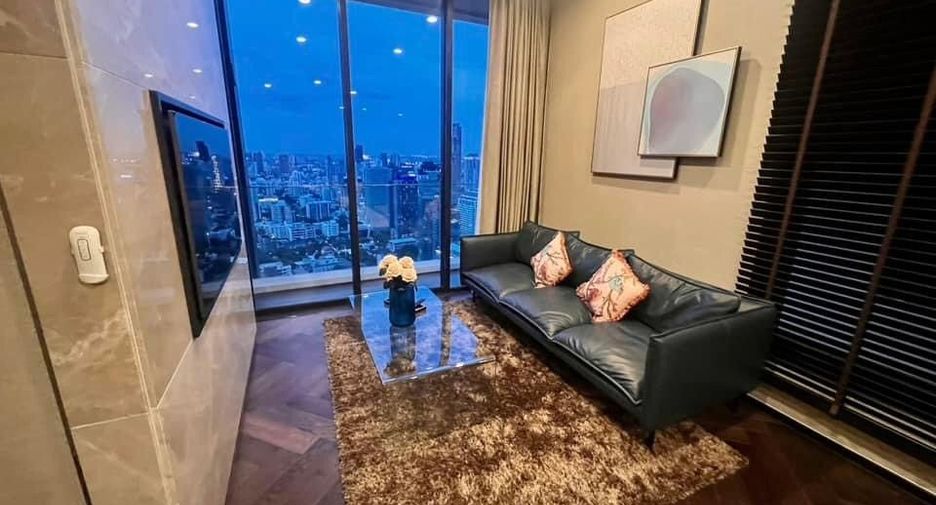 For rent 2 bed condo in Khlong Toei, Bangkok