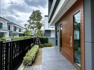 For sale 4 bedrooms house in Bang Phli, Samut Prakan