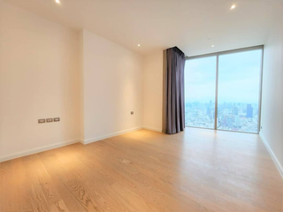 For sale 3 ベッドルーム condo in Khlong San, Bangkok