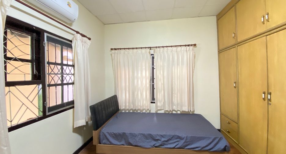 For rent 3 bedrooms house in San Sai, Chiang Mai