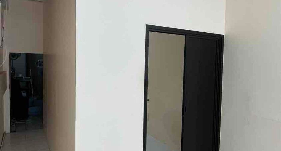 For rent 1 bed retail Space in Bang Lamung, Chonburi