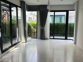 出售 8 卧室 独立屋 在 Prawet, 曼谷