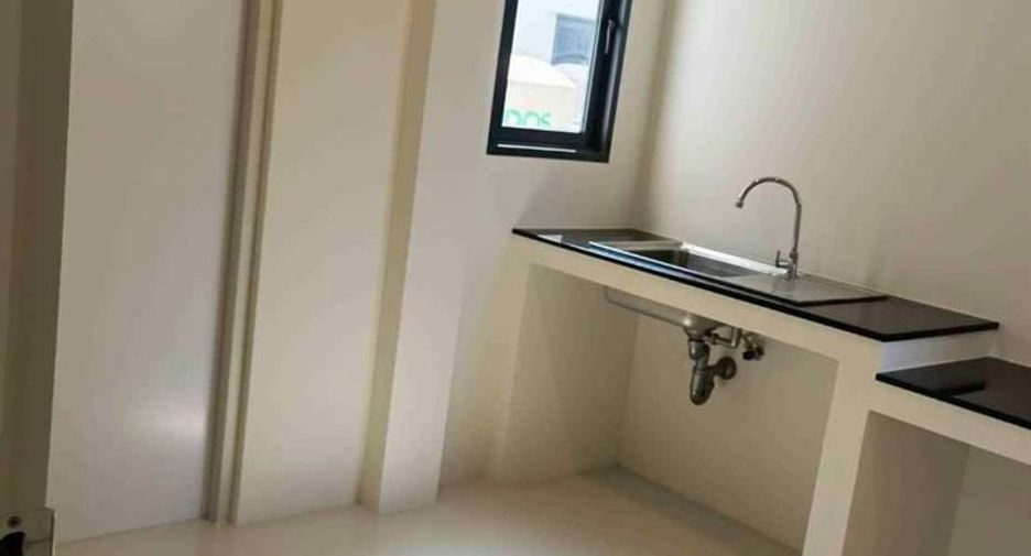 À vendre 4 chambres maison à Bang Phli, Samut Prakan