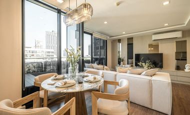 À vendre 3 chambres condo à Phra Khanong, Bangkok