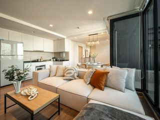 Продажа 3 спальни кондо в Пхра Кханонг, Бангкок