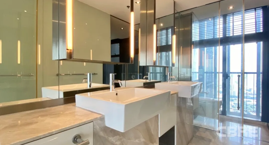 For sale 3 bedrooms condo in Sathon, Bangkok