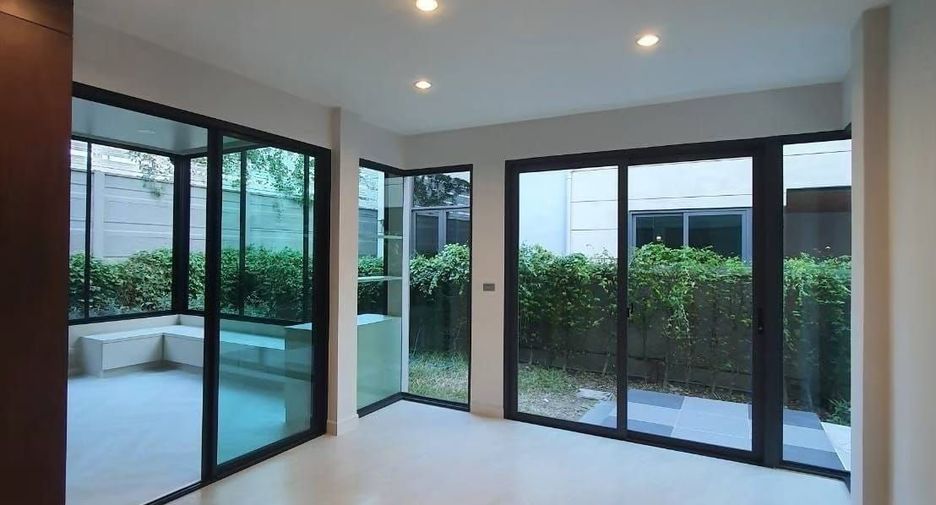 À vendre 4 chambres maison à Prawet, Bangkok