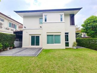 For sale 3 bedrooms house in Lat Krabang, Bangkok