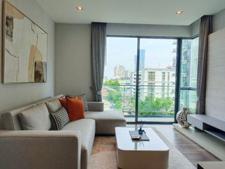 For sale 2 ベッドルーム condo in Phra Khanong, Bangkok
