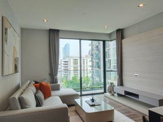 For sale 2 ベッドルーム condo in Phra Khanong, Bangkok