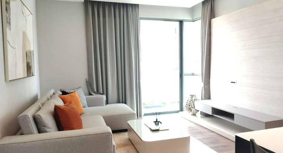 For sale 2 bedrooms condo in Phra Khanong, Bangkok