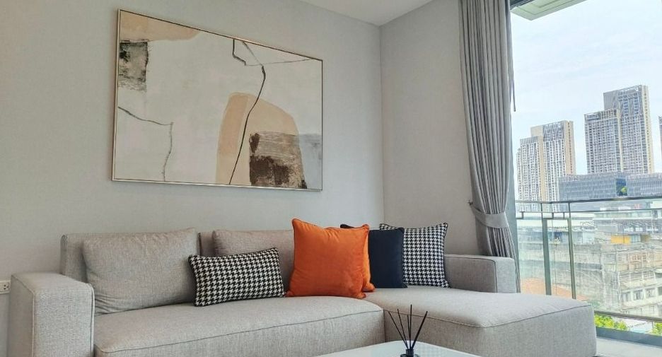 For sale 2 bedrooms condo in Phra Khanong, Bangkok