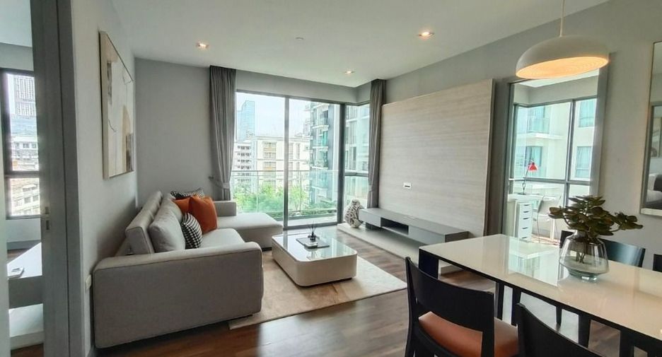 For sale 2 bedrooms condo in Phra Khanong, Bangkok
