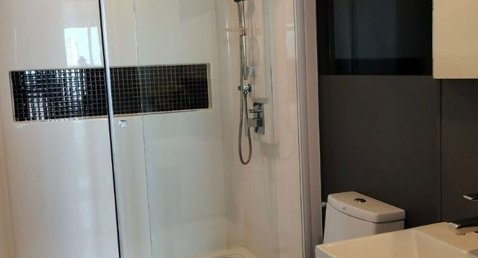 For sale 2 bedrooms condo in Phra Khanong, Bangkok