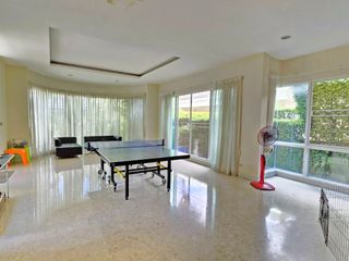 For sale 4 Beds house in Phra Khanong, Bangkok