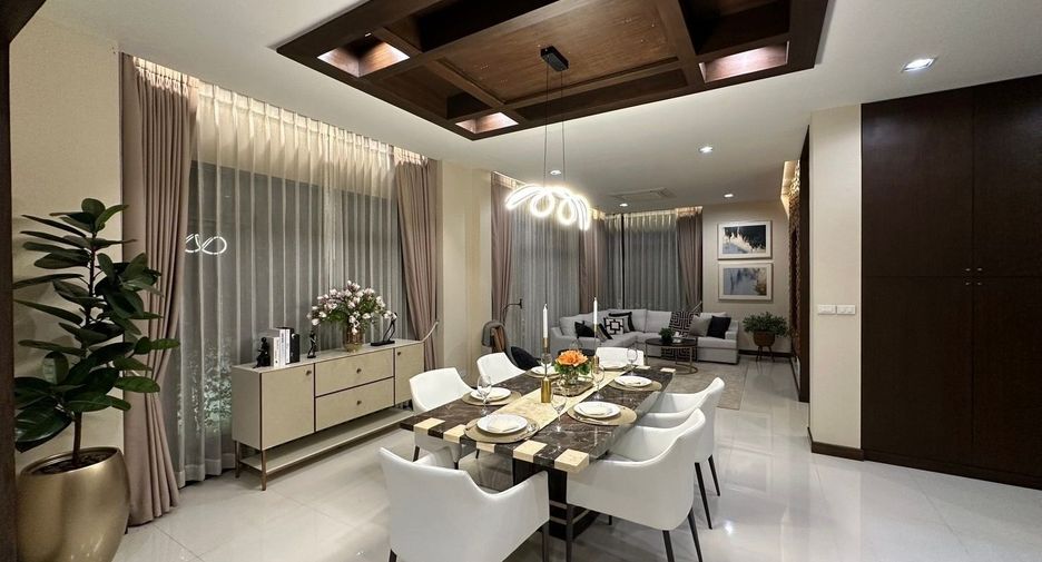 Casa en venta de 4 habitaciones en Lat Krabang, Bangkok