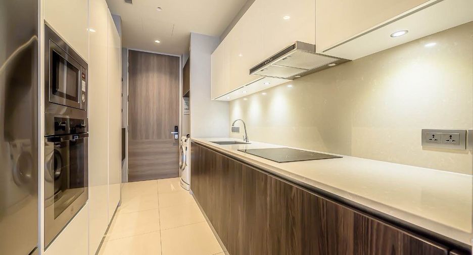 For rent and for sale 2 bedrooms condo in Watthana, Bangkok
