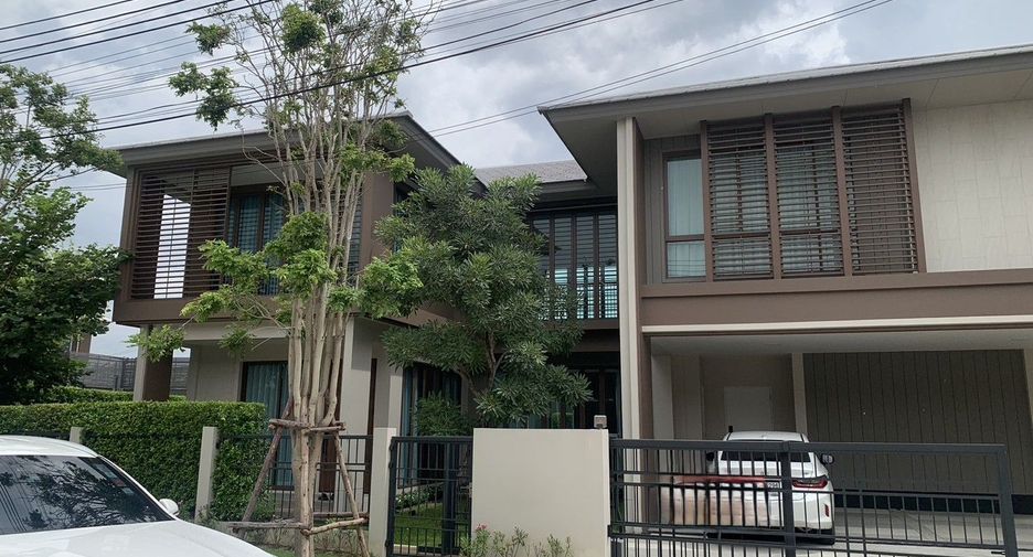 Haus zur Miete und zum Kauf mit 4 Zimmer in Bang Kapi, Bangkok