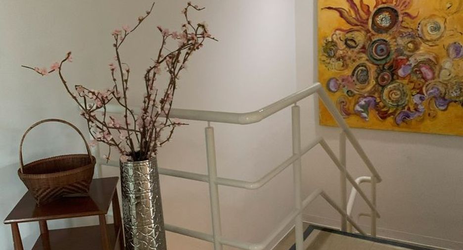 For rent 3 ベッドルーム condo in Watthana, Bangkok